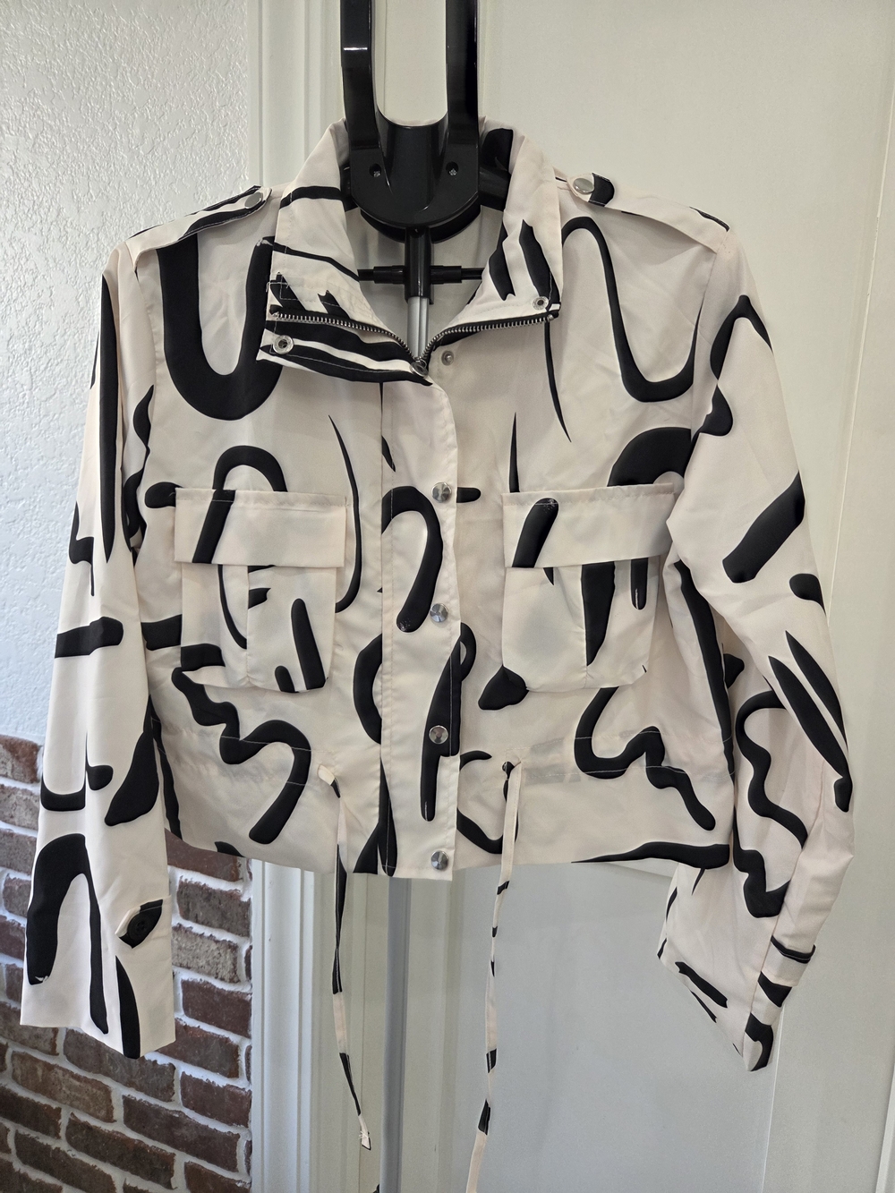 Women’s XL Black White Abstract Scribble Utility Cargo Jacket Y2K Statement